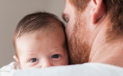 ¿Cómo incluir a papá en la rutina de sueño?